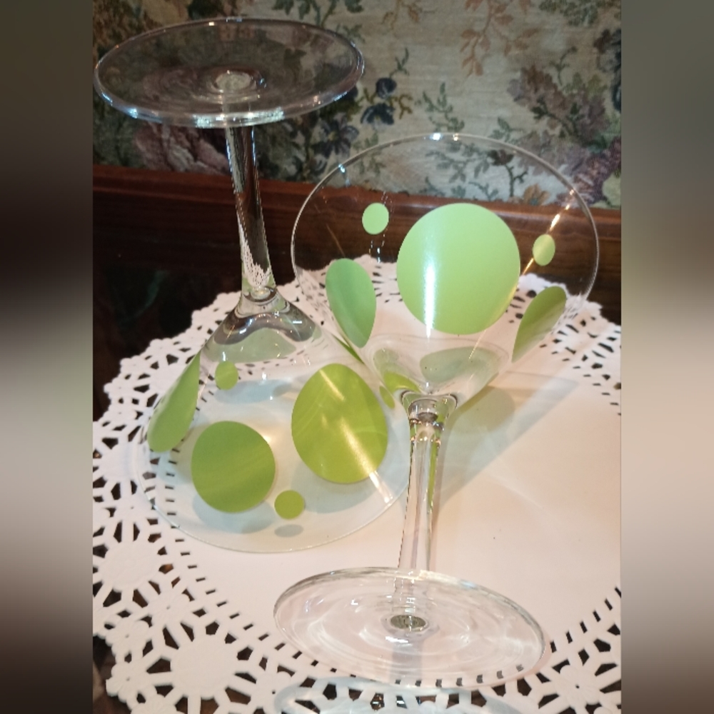Retro (2) martini glasses- green dots 60s era